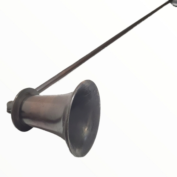 Vintage antique finish dark Metal candle snuffer Long handle - Picture 5 of 7